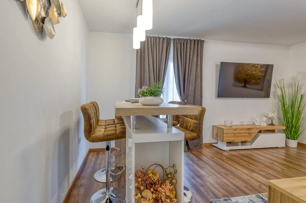Apartment Nina Pazin Stari Pazin